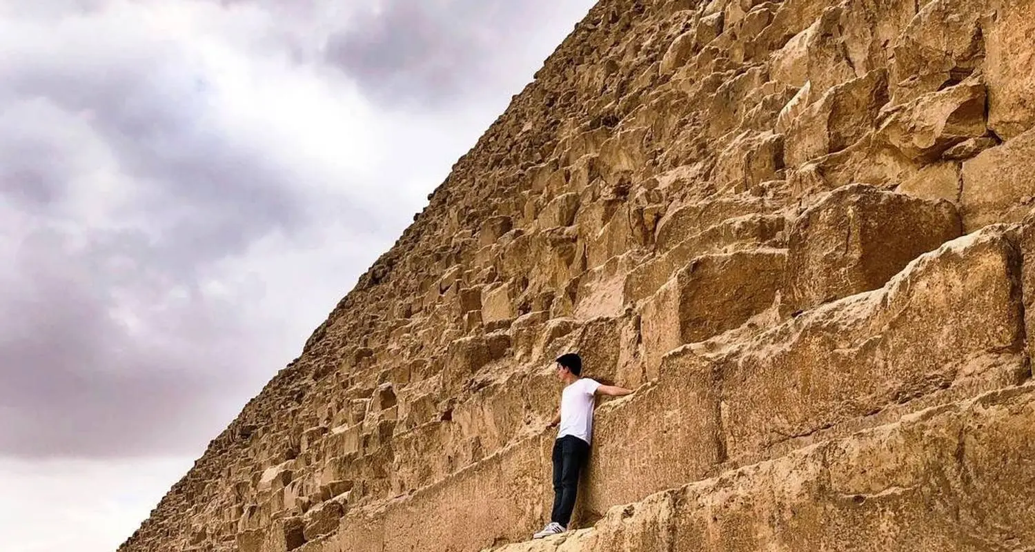 Cairo: Half-Day Tour to Giza Pyramids and Sphinx